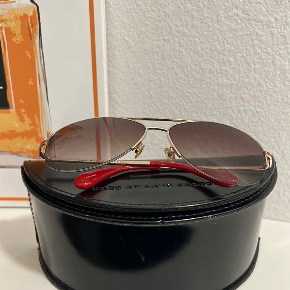 Marc Jacobs Aviator Sunglasses